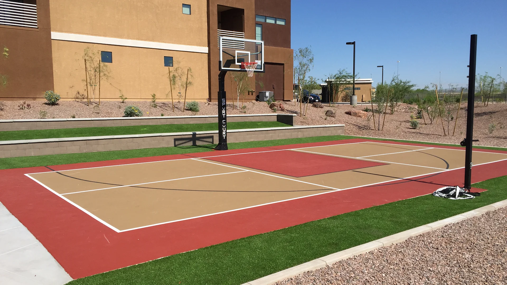 Commercial Court installation